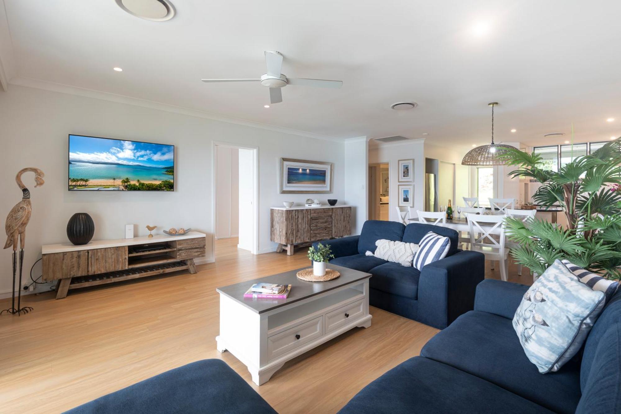 Lagoon Beachfront Lodge 202 On Hamilton Island By Hamorent Exterior photo