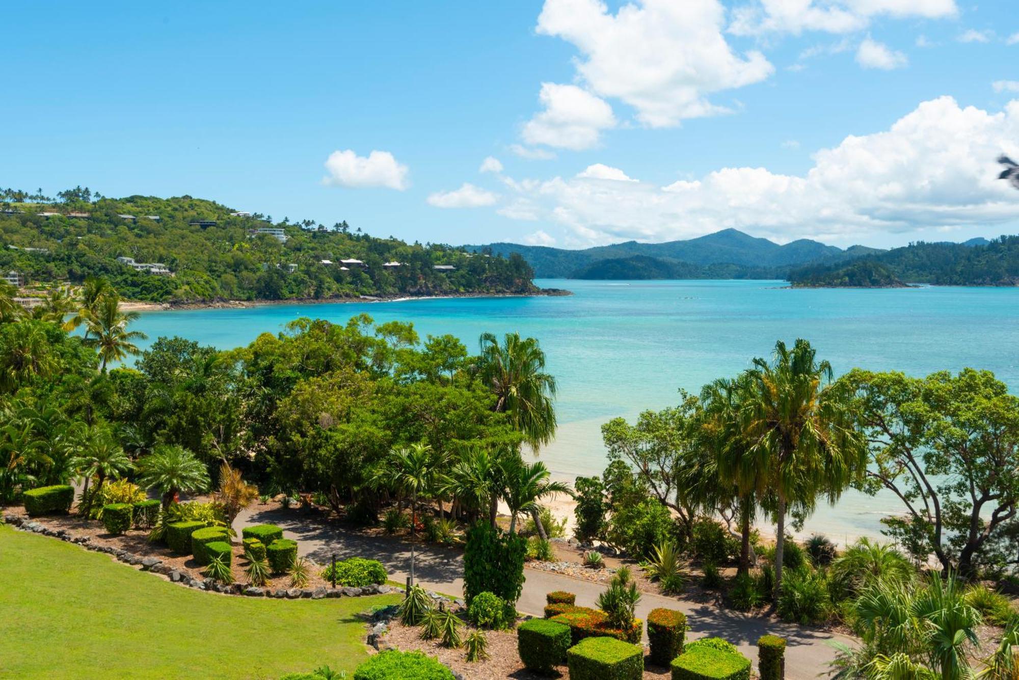 Lagoon Beachfront Lodge 202 On Hamilton Island By Hamorent Exterior photo